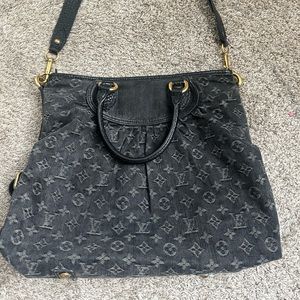Louis Vuitton purse
